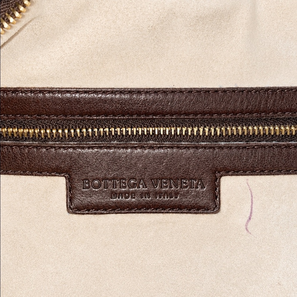 Bottega Veneta Intrecciato Woven Leather Hobo Bag - Picture 3 of 3
